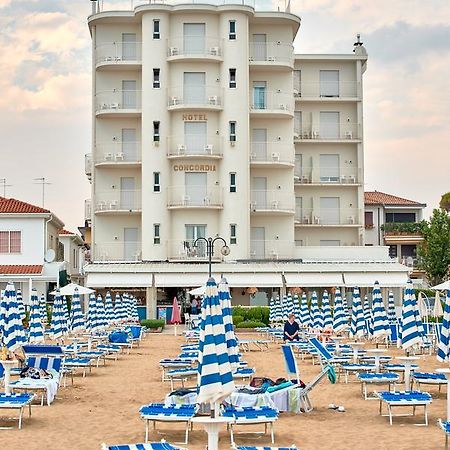 Hotel Concordia Lido di Jesolo Bagian luar foto
