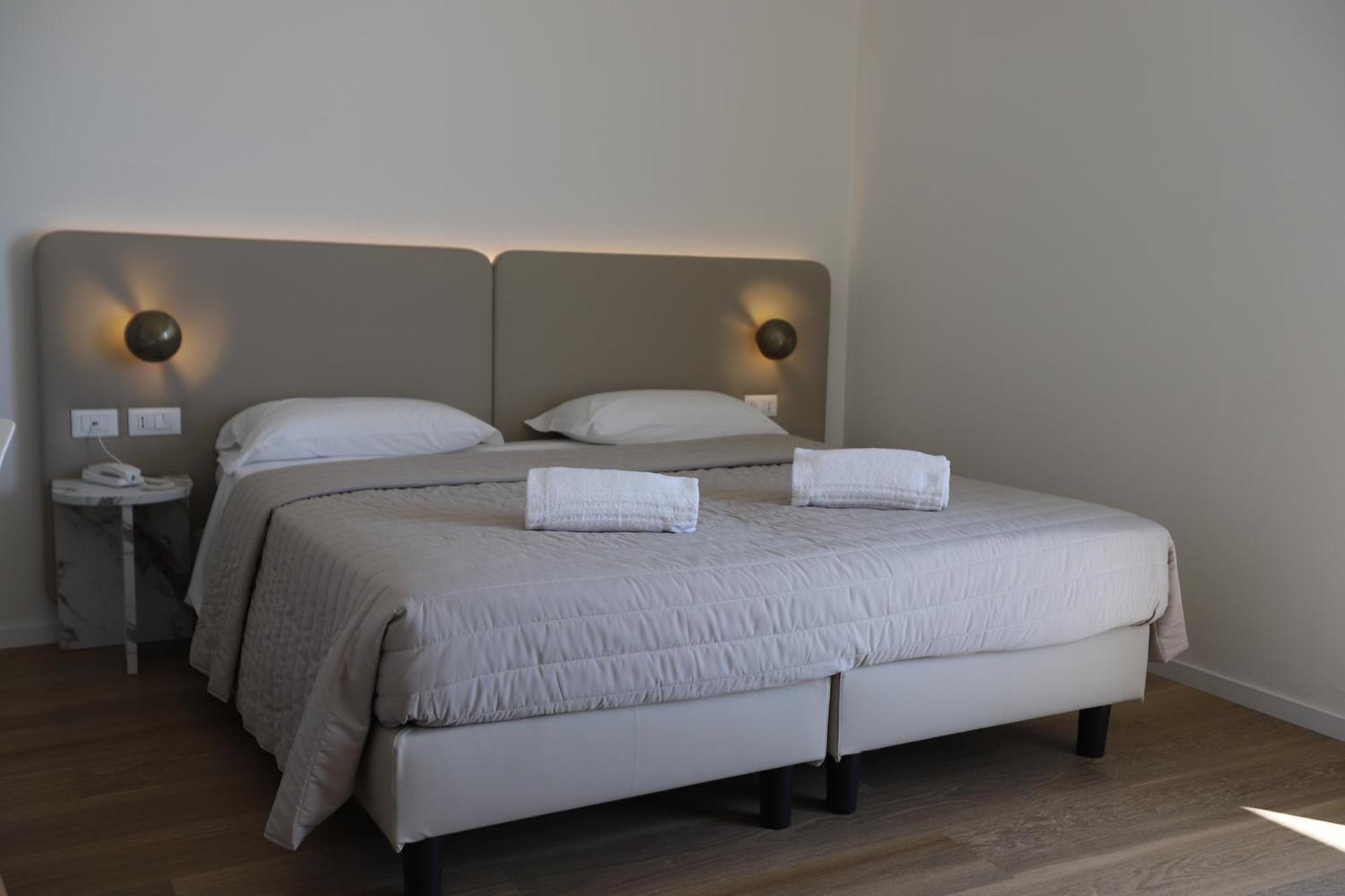 Hotel Concordia Lido di Jesolo Bagian luar foto