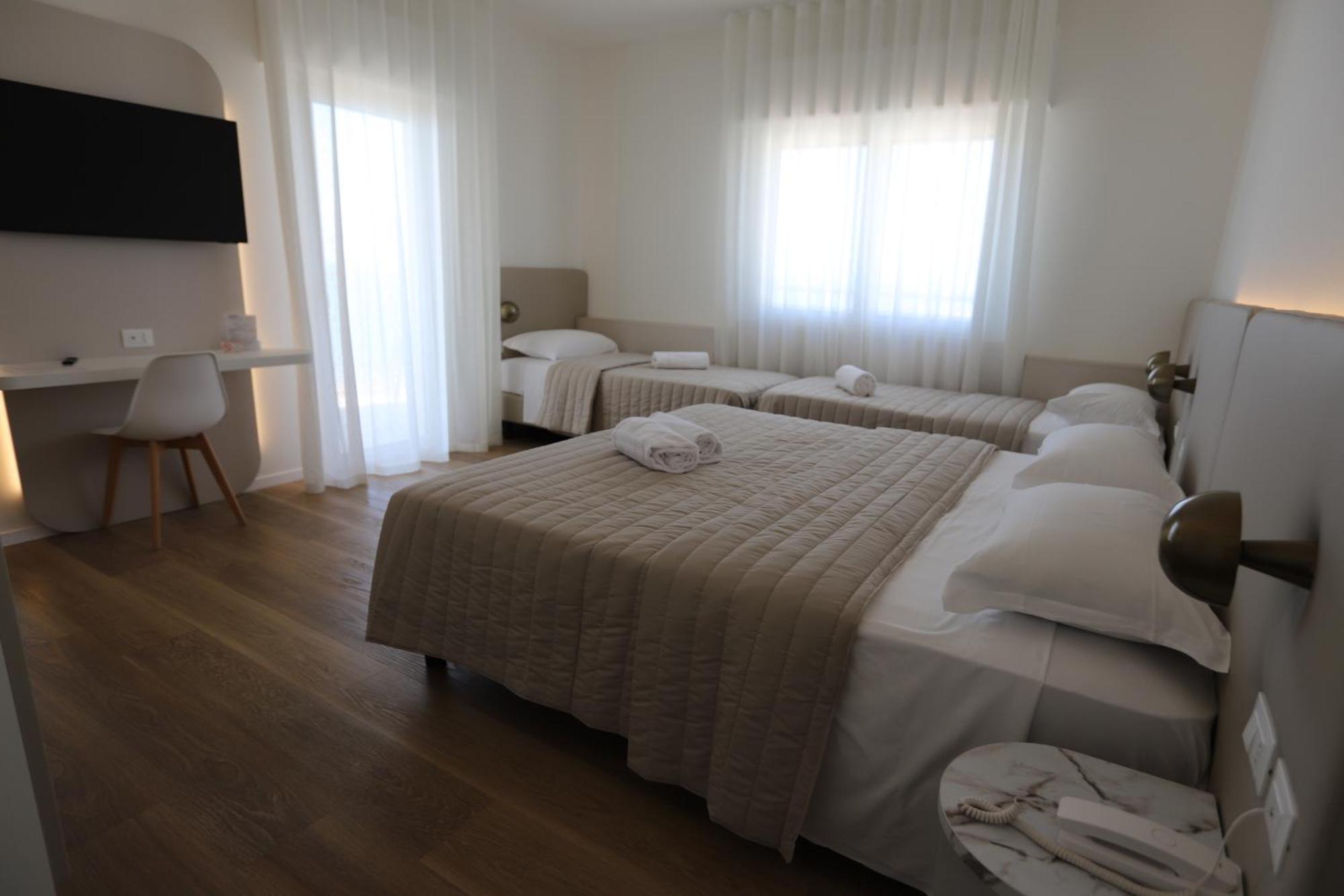 Hotel Concordia Lido di Jesolo Bagian luar foto