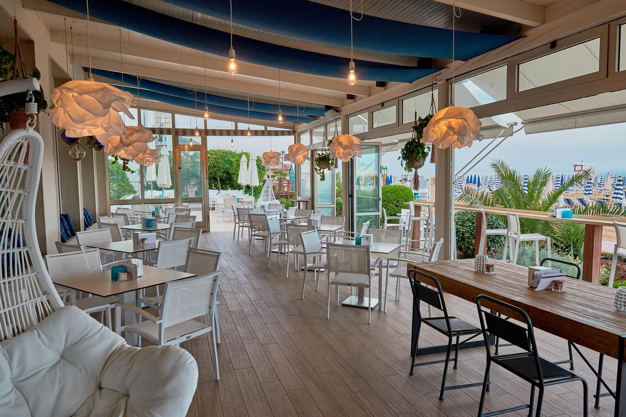 Hotel Concordia Lido di Jesolo Bagian luar foto