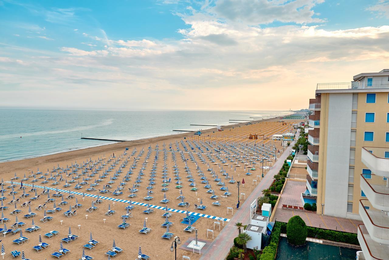 Hotel Concordia Lido di Jesolo Bagian luar foto