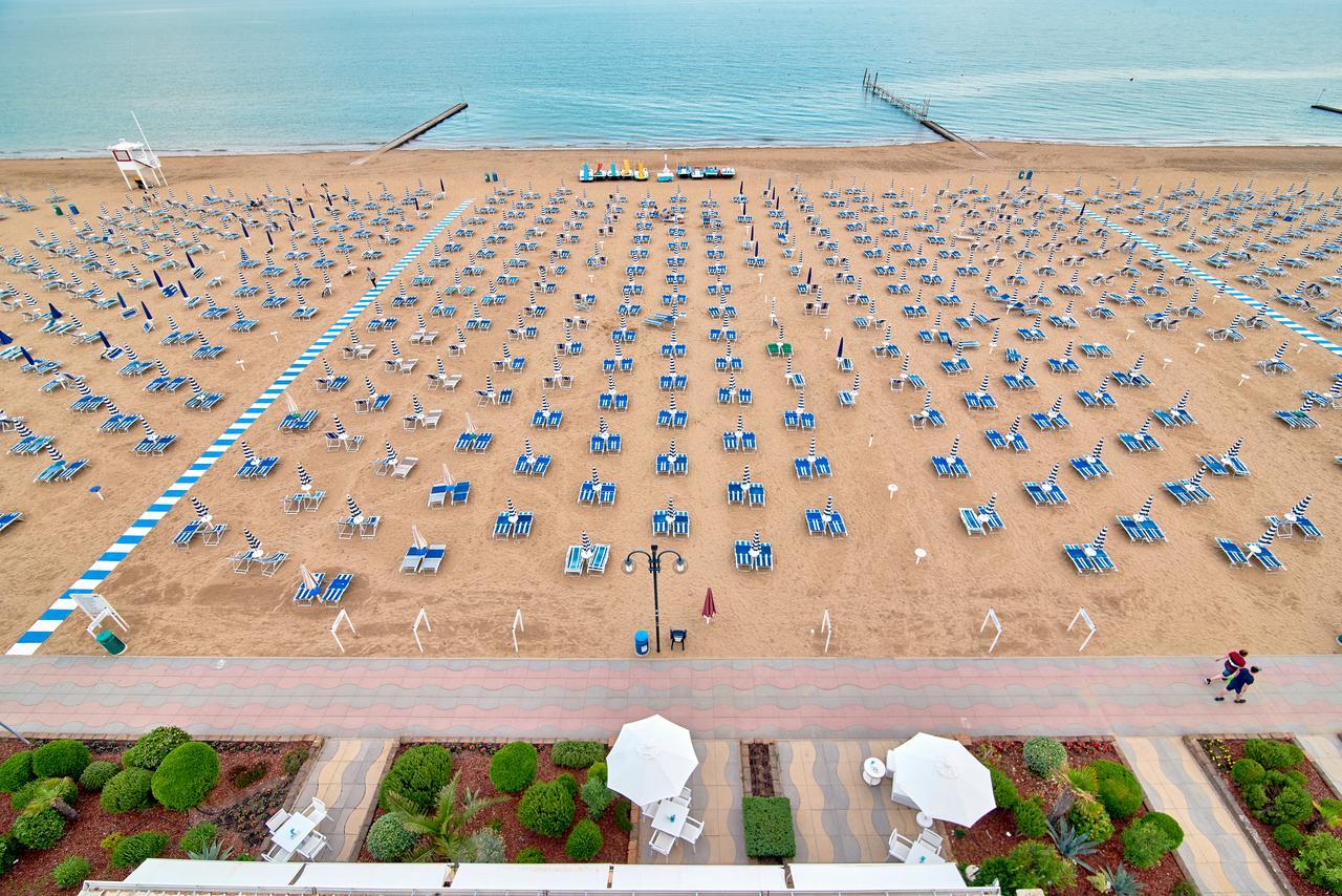 Hotel Concordia Lido di Jesolo Bagian luar foto